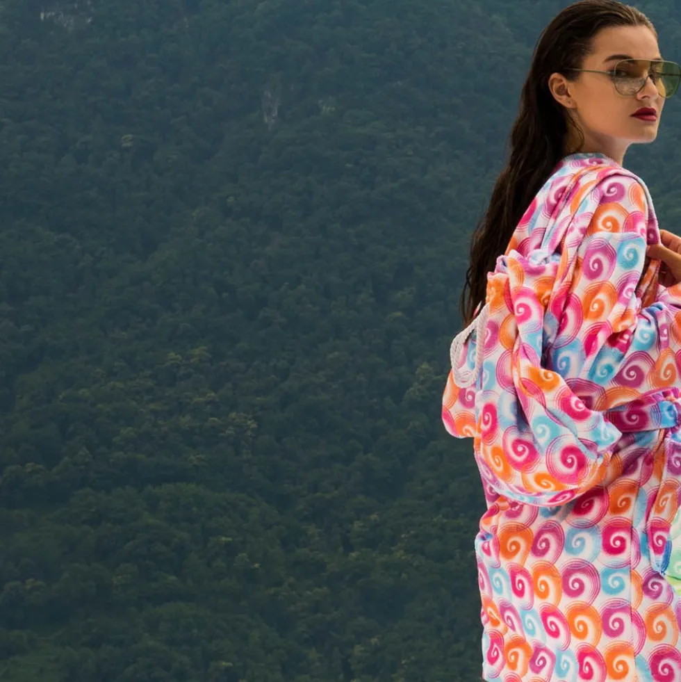 Accappatoio donna con cappuccio Carrara Cala Mitjana fuxia