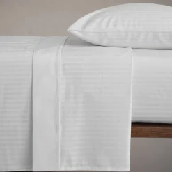 Completo lenzuola matrimoniale 260x295 cm Zefiro Bianco in raso di cotone