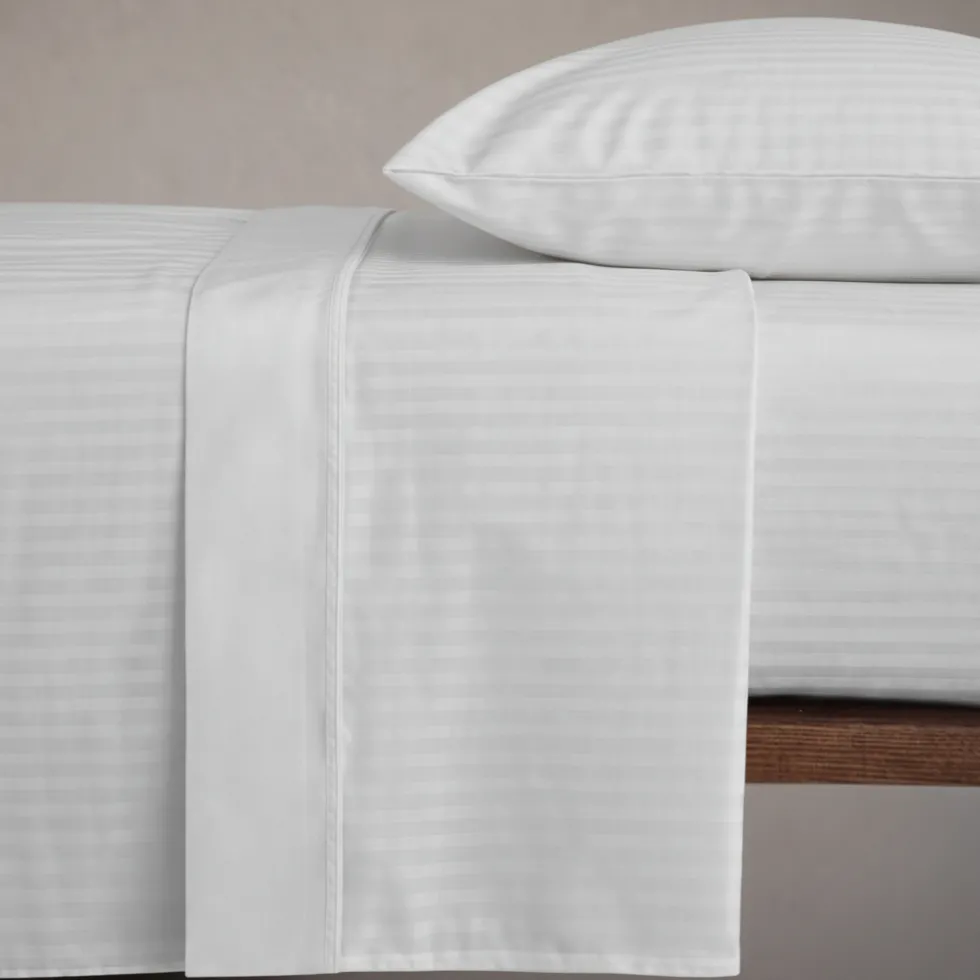 Completo lenzuola matrimoniale 260x295 cm Zefiro Bianco in raso di cotone