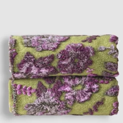 Coperta matrimoniale in Lana Cotta floreale lilla con fondo verde 250x205