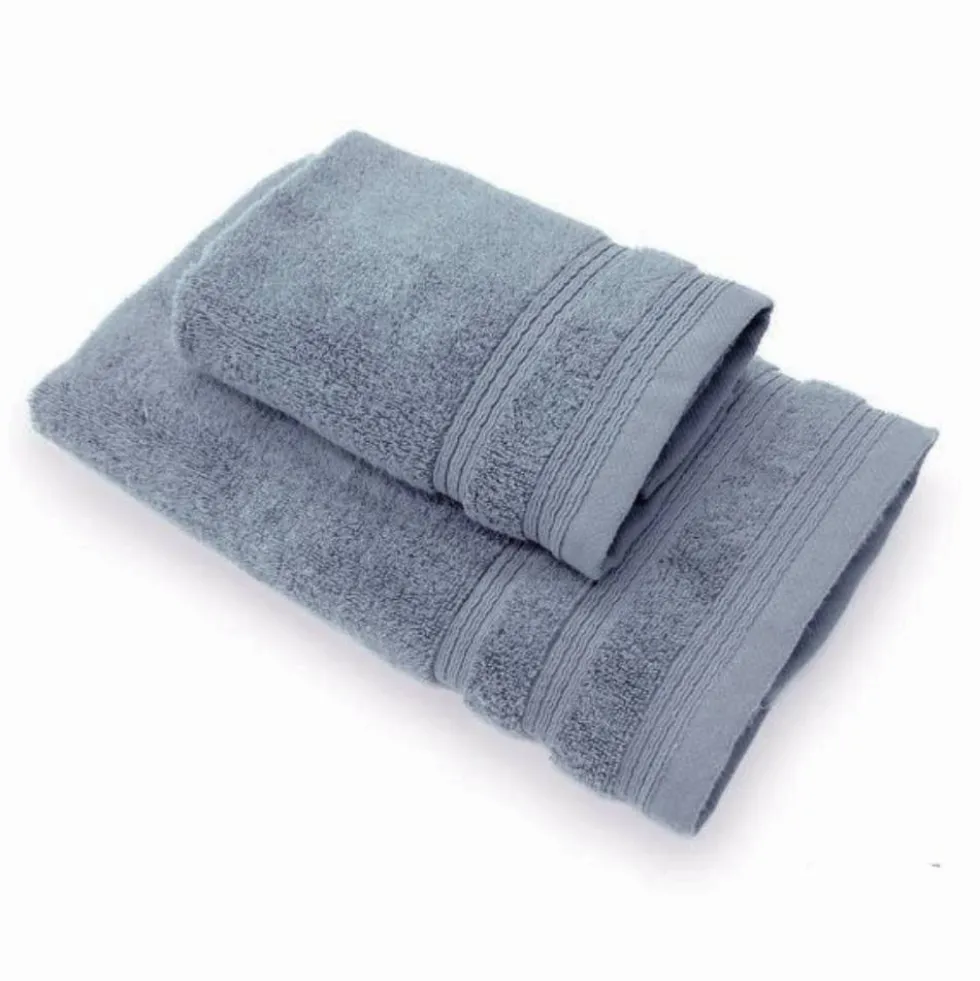 Coppia di asciugamani da bagno in spugna 650 gr avio in OFFERTA