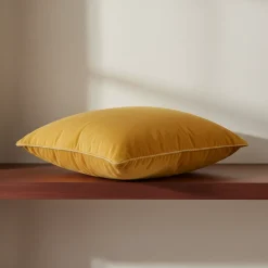 Cuscino Arredo in velluto Borbonese 60x60 Living Ocra con Piping OP