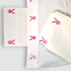 Lenzuola matrimoniali con federe PLAYBOY Embroidery ricamato rosa