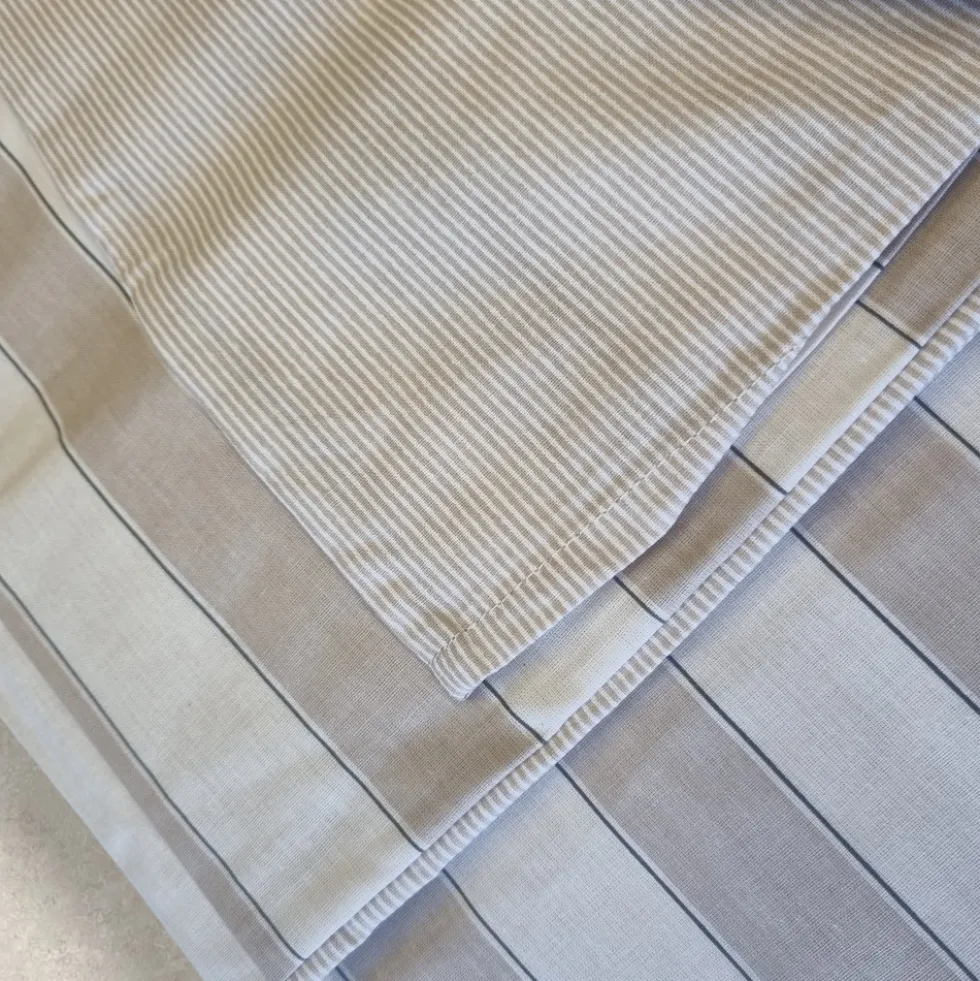 Parure copripiumino a righe beige Gabel MILANO in puro cotone