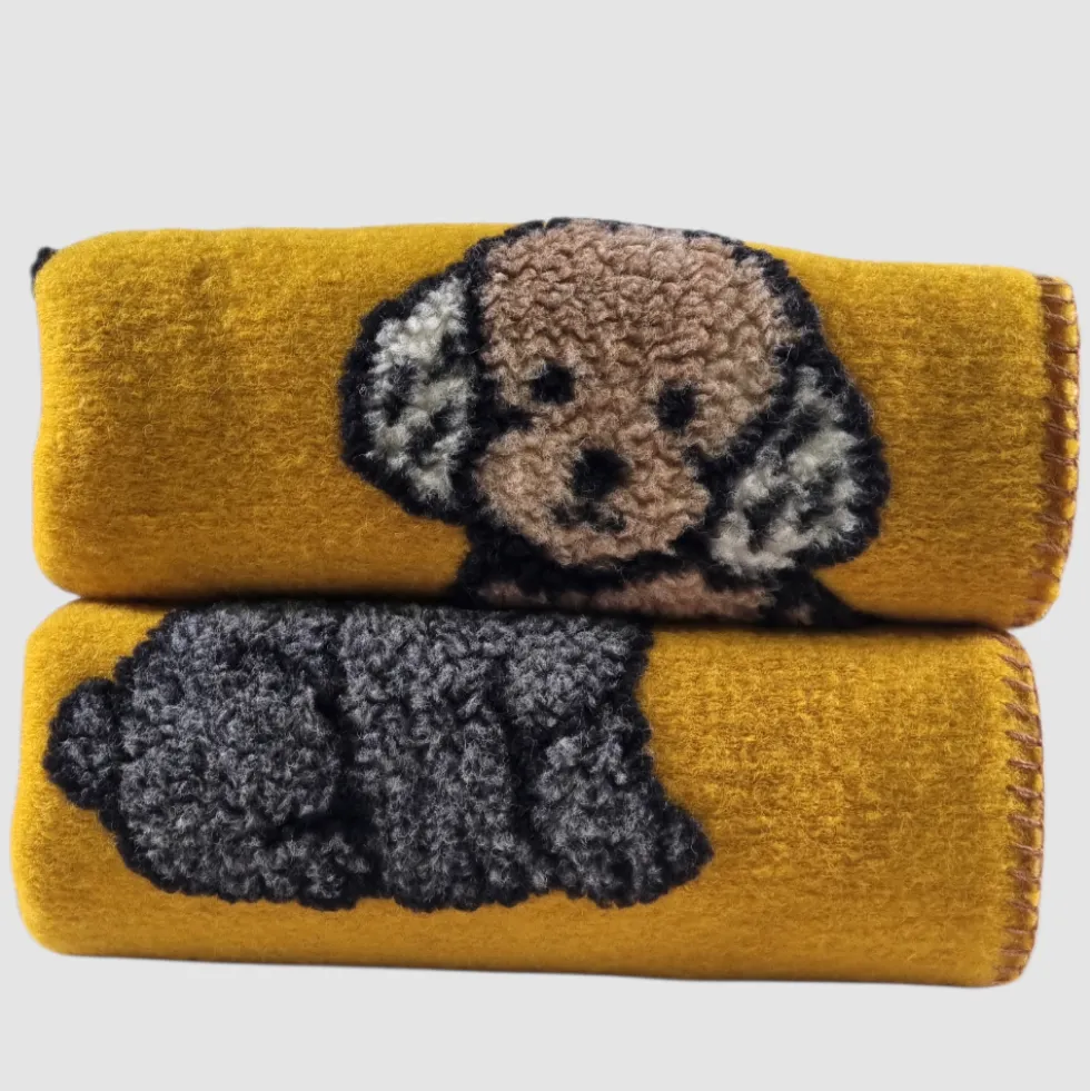 Plaid da divano in Lana Cotta Cuccioli senape soffice e accogliente