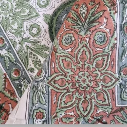 Telo copridivano ADRIEL 250x260 Mezzero disegnato a mano verde