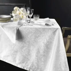 Tovaglia di fiandra PIAZZA PITTI 150x180 cm con 6 tovaglioli bianco Manuela