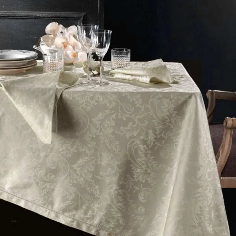 Tovaglia PIAZZA PITTI 180x280 cm in fiandra con 12 tovaglioli sabbia Manuela