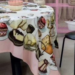 Tovaglia rettangolare in cotone TAG HOUSE Cake stampa digitale